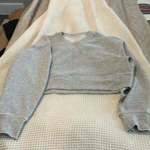 Light grey lululemon cropped sweatsh